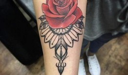 纹身网红吃瓜,揭秘娱乐圈幕后真相